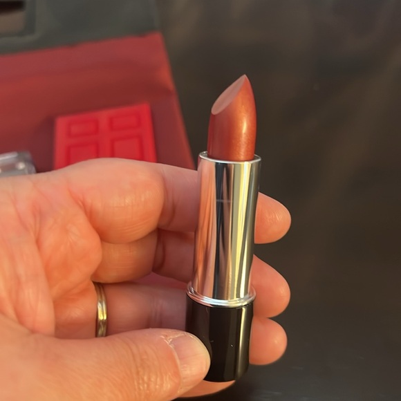 New Elizabeth Arden 7pc set - Picture 10 of 12